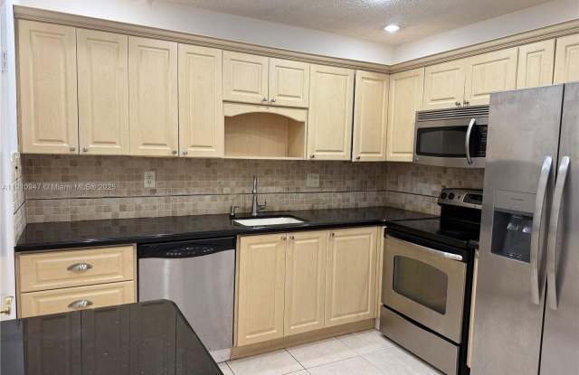 12810 SW 43rd Dr photos photos