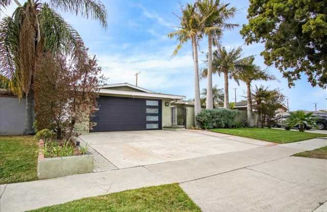 2917 Royal Palm Drive Gallery 2