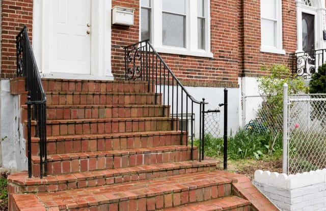 205 Ascot Place Northeast, 1 - 205 Ascot Pl NE, Washington, DC 20002