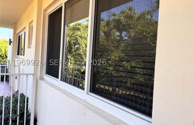 1035 94th St - 1035 94th Street, Bay Harbor Islands, FL 33154