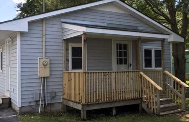2 bedroom House in Bridgeton - Lawn Care Included photos photos 2 bedroom House in Bridgeton - Lawn Care Included photos photos