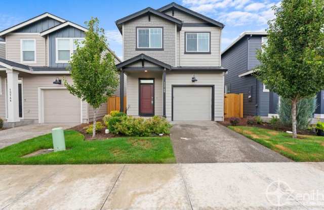 13748 NE 66th Way photos photos