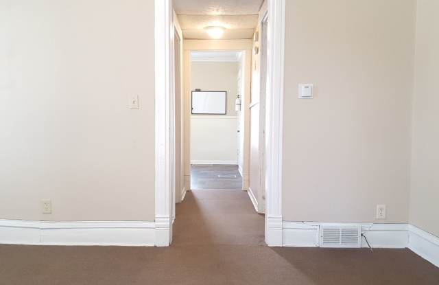 2515 Olive Street photos photos