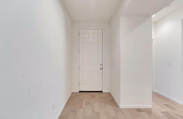 MOVE IN READY!! 3 BEDROOM 2 BATH HOME Gallery 4