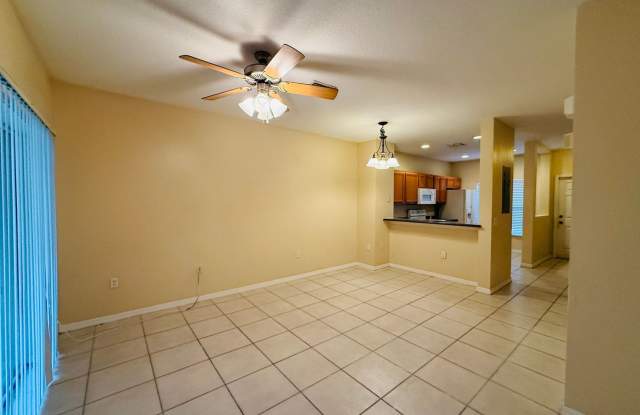 Beautiful 2 Bedroom, 2.5 Bath Townhome for Rent in The Hammocks! Gallery 4