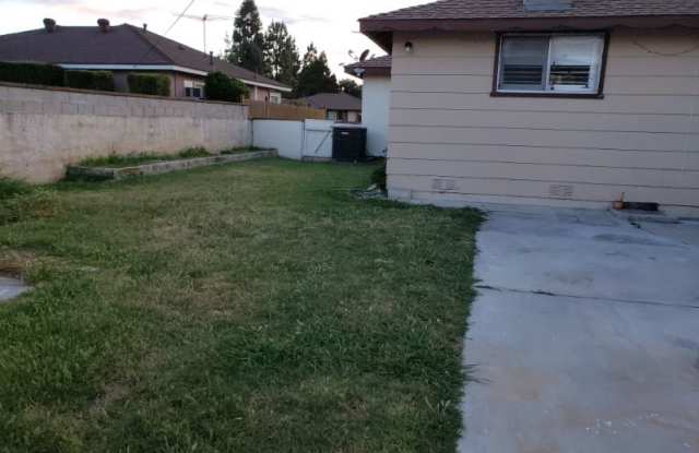 12802 LEMONWOOD LN Gallery 4
