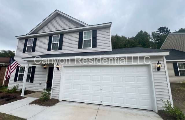 Charming 4-Bedroom Home - 505 Kelly Road, Greensboro, NC 27401