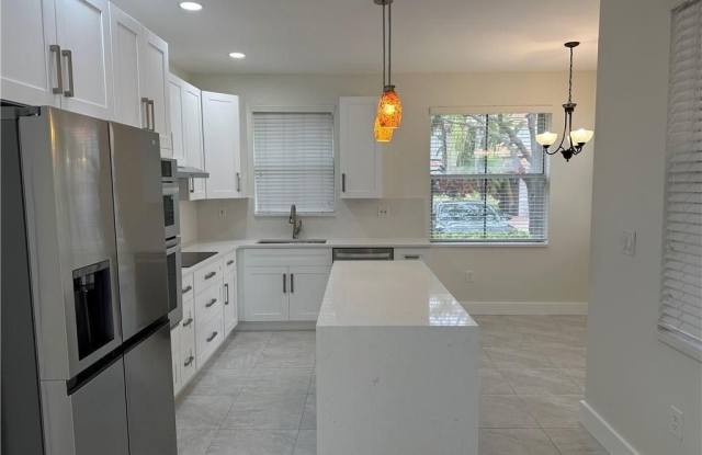 1574 Yellowheart Way - 1574 Yellowheart Way, Hollywood, FL 33019