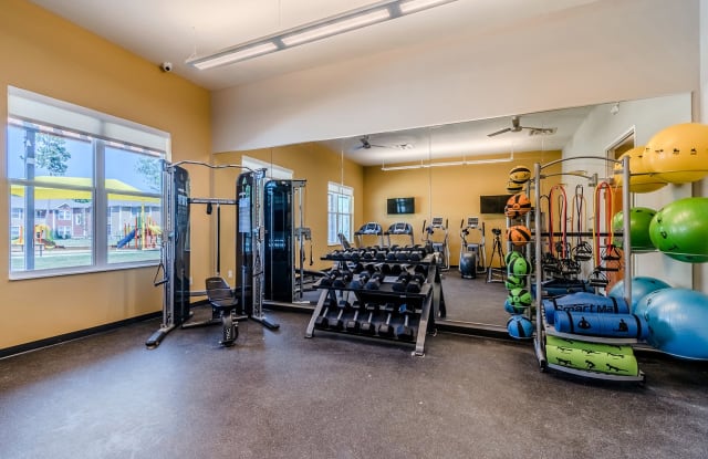 Lakecrest Village - Affordable Housing Gallery 3