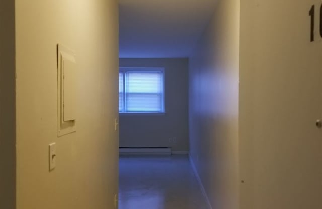 119 Blake St Gallery 2