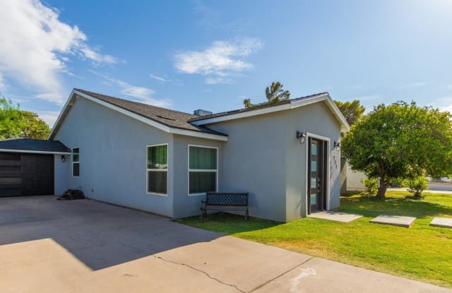 751 E PALMAIRE Avenue - 751 East Palmaire Avenue, Phoenix, AZ 85020