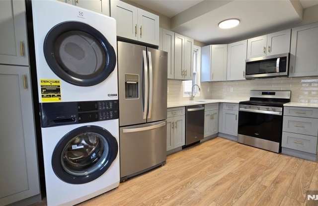 411 Lanza Avenue 2 photos photos