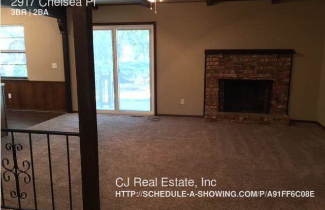 2917 Chelsea Pl Gallery 3