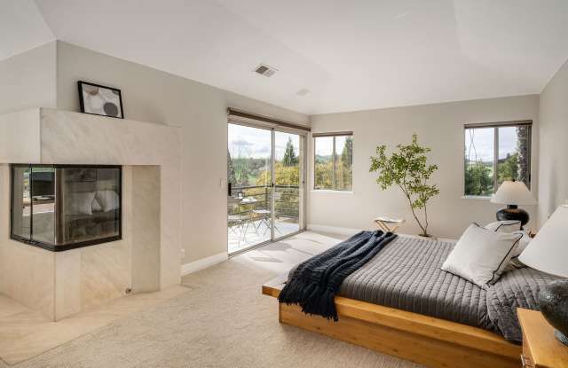 4257 Golden Oak Court Gallery 3