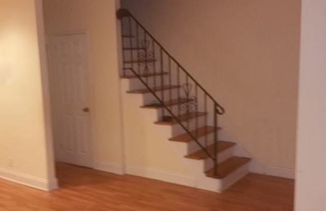 5924 Avenue T Gallery 4