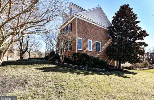 4490 RESERVOIR ROAD NW Gallery 4