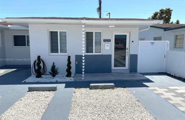 11232 SW 5th St photos photos
