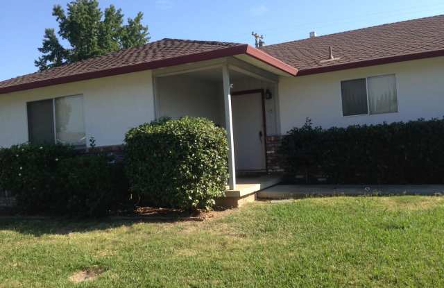 3 bedroom 2 bath house in Yuba City photos photos