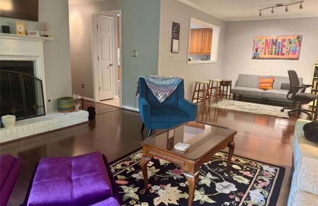2901 Lenox Road Gallery 2