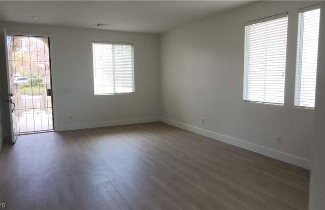468 LACABANA BEACH Drive Gallery 2