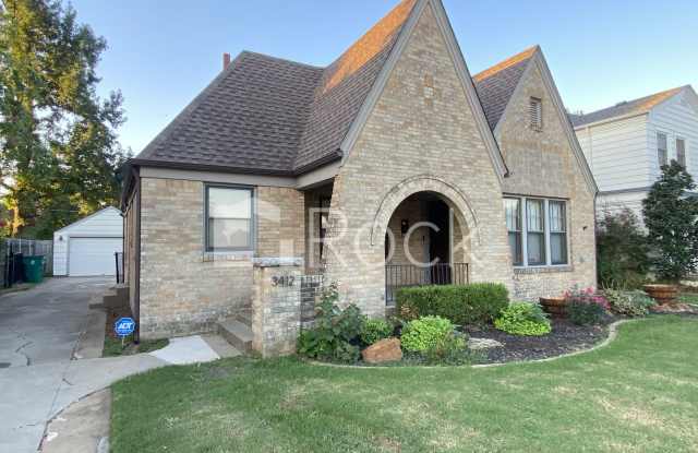 2 Bedroom 2 Bathroom plus Bonus Room with ALL Appliances Included photos photos