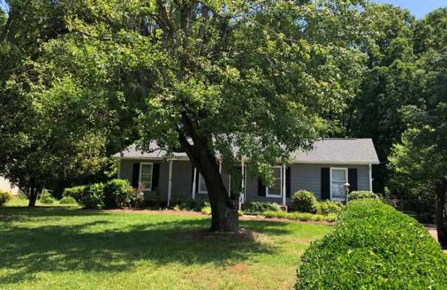 4520 Merrywood Lane Gallery 1