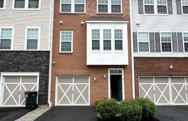 147 Waypoint Drive photos photos