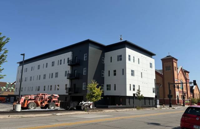 The Delaware - Luxury Apartment's in Mason City! photos photos