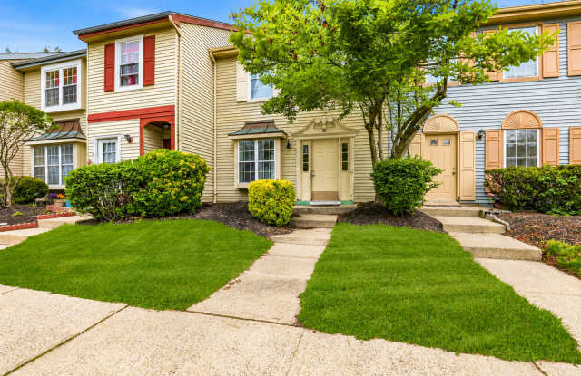 Charming 3BR Townhouse in Wyndham Place - Lakewood photos photos