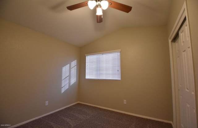 7818 W MCRAE Way Gallery 4