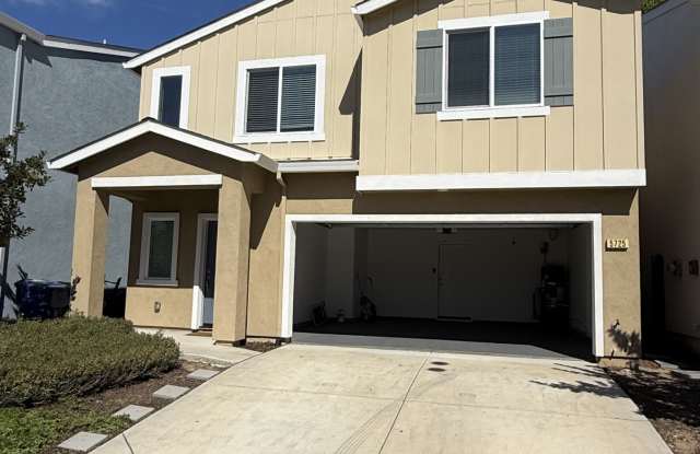 5725 Misty Wind Court - 5725 Misty Wind Court, Carmichael, CA 95608