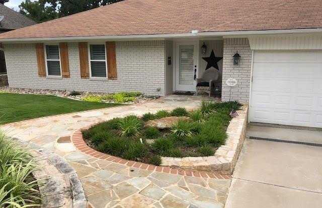 2840 Peninsula Drive - 2840 Peninsula Drive, Grapevine, TX 76051