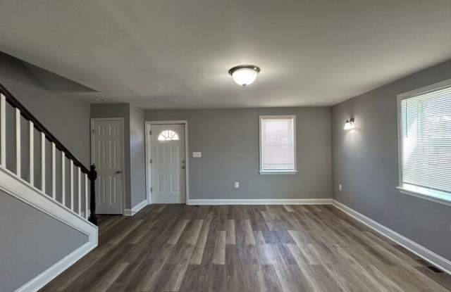 2799 Pelham Avenue photos photos