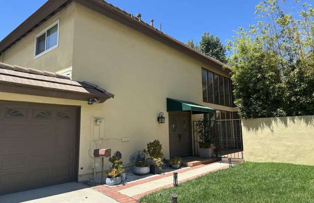 1165 Triunfo Canyon Road Gallery 3