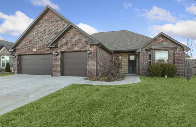 2304 SW Chaddington Road photos photos
