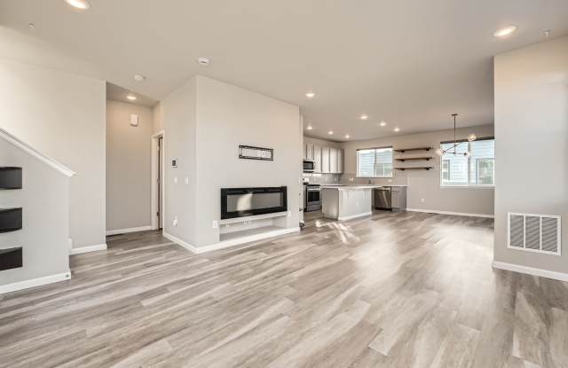 1345 Hoyt Street - 1Unit #6 Gallery 3