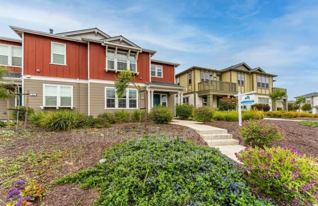 250 Boardwalk Ave - 250 Boardwalk Avenue, Marina, CA 93933