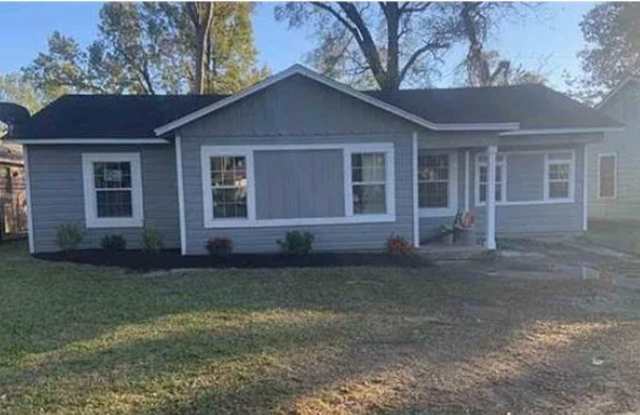 House For Rent 2395 Hybrook Ln, Beaumont, TX 77703 photos photos