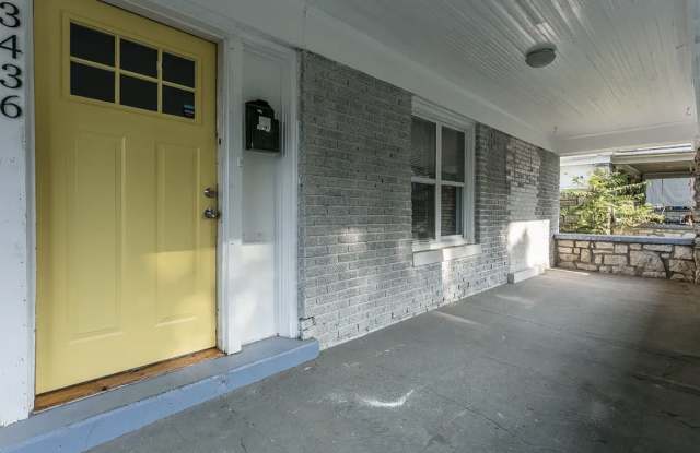 3434 Chestnut Avenue Gallery 3