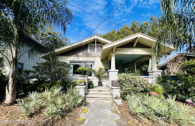 2745 DOWNING Street photos photos