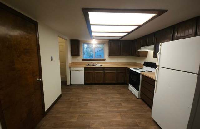 3Bd/2Ba Single Story Home-For viewing! Gallery 3
