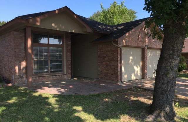 2082 Rodeo Court Gallery 2