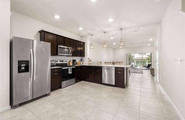 2706 FETCHING Trail Gallery 3