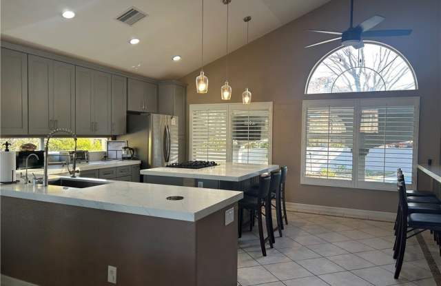 8696 Ivy Glen Circle photos photos