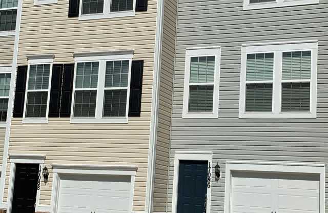 17086 GIBSON MILL ROAD - 17086 Gibson Mill Road, Cherry Hill, VA 22026