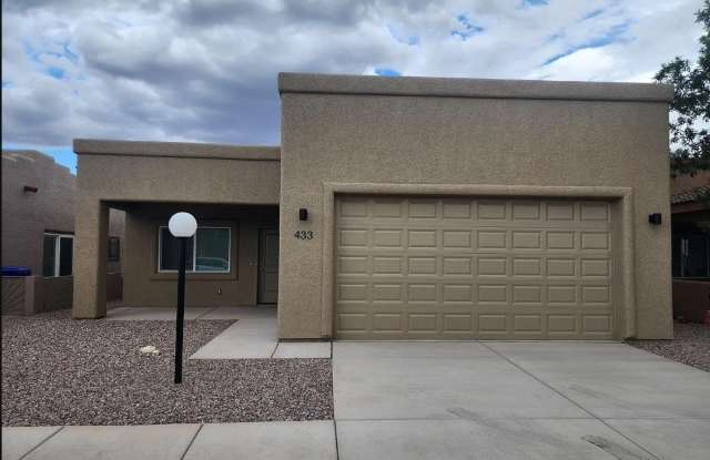 433 S Meadowood Lane - 433 South Meadowood Lane, Cochise County, AZ 85635 433 S Meadowood Lane - 433 South Meadowood Lane, Cochise County, AZ 85635