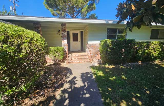 Spacious Home For Rent in Corning! Gallery 3