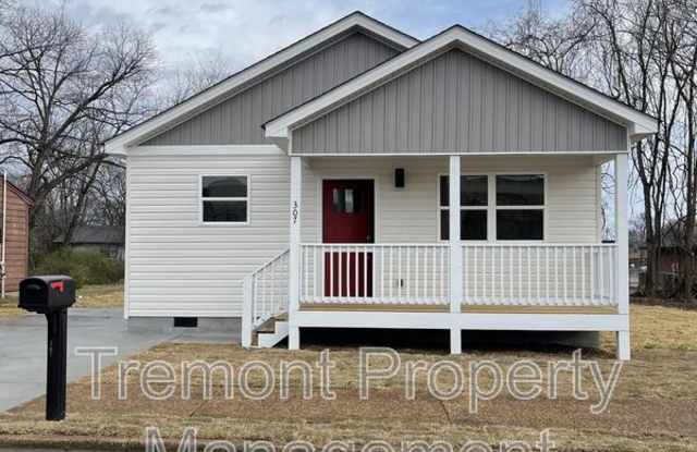 307 W 42nd Ave photos photos