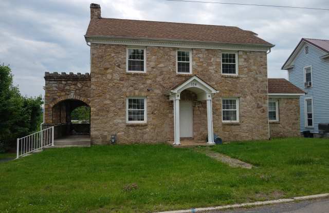 104 Wood St photos photos