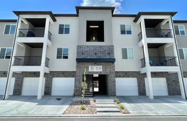 Spacious Condo Near Primary Children’s Hospital! photos photos